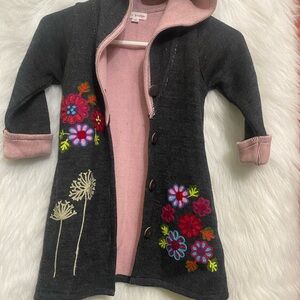 MIMI & MAGGIE  SWEATER DRESS SIZE 4 DARK GREY.